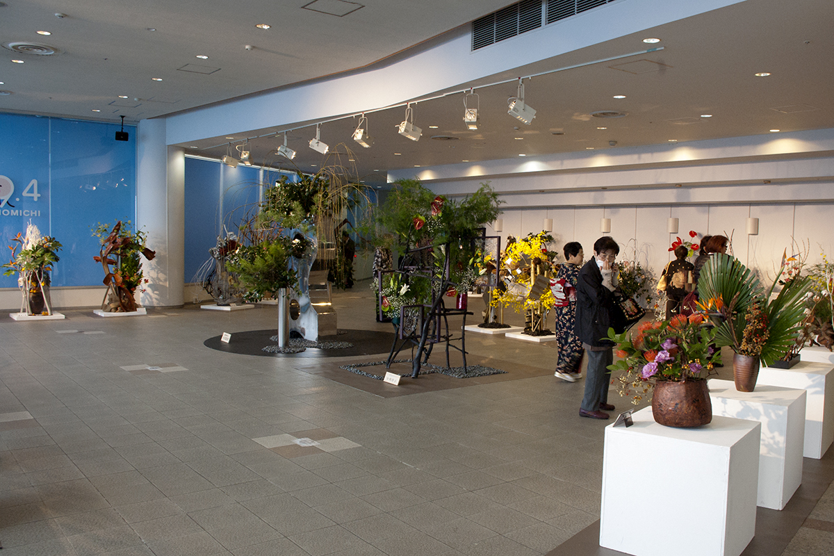 第39回尾道支部・いけばな閑渕流展(12月1日〜)